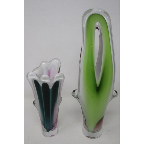 427 - Two Flygsors art glass vases by Paul Kedelv from the Coquille Collection, largest H: 29 cm, both wit... 