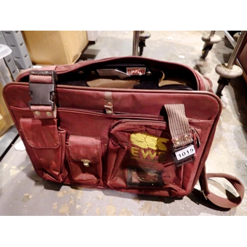 Lot 1015      