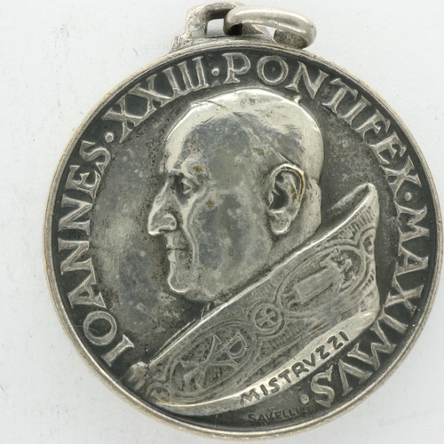 2119 - 1862 silver Papal medal of John XXIII, nEF with mount. UK P&P Group 0 (£6+VAT for the first lot and ... 