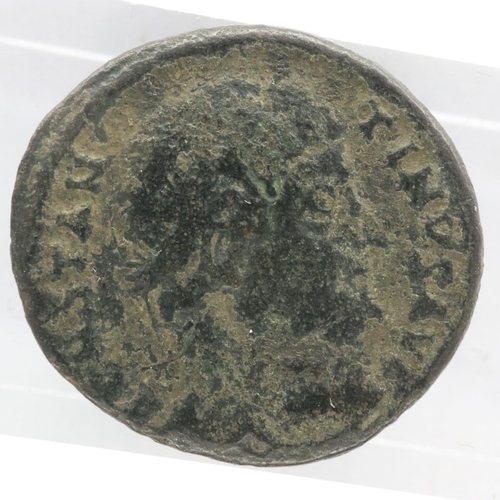 2115 - Ancient Roman bronze unit with Campgate fortification - minted in Antioch. UK P&P Group 0 (£6+VAT fo... 