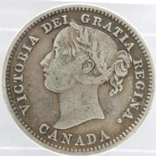 2138 - 1858 silver Canadian 10 Cents of Queen Victoria. UK P&P Group 0 (£6+VAT for the first lot and £1+VAT... 