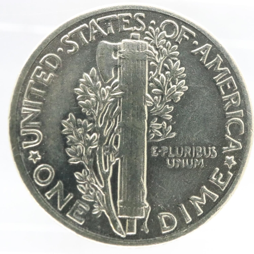 2160 - 1939 silver mercury dime USA, VF grade. UK P&P Group 0 (£6+VAT for the first lot and £1+VAT for subs... 