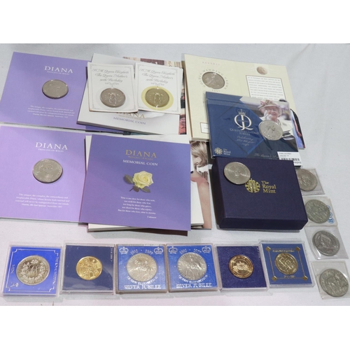 2068 - Mixed UK commemorative crowns and £5 coins, some boxed. UK P&P Group 1 (£16+VAT for the first lot an... 