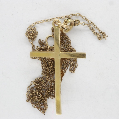 43 - 9ct gold crucifix on a fine 12ct gold chain, chain L: 50 cm, 1.7g. UK P&P Group 0 (£6+VAT for the fi... 