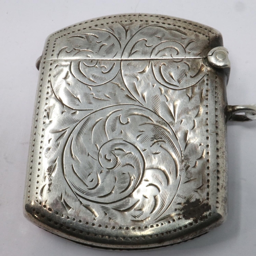 79 - Hallmarked silver vesta case, 22g. UK P&P Group 1 (£16+VAT for the first lot and £2+VAT for subseque... 