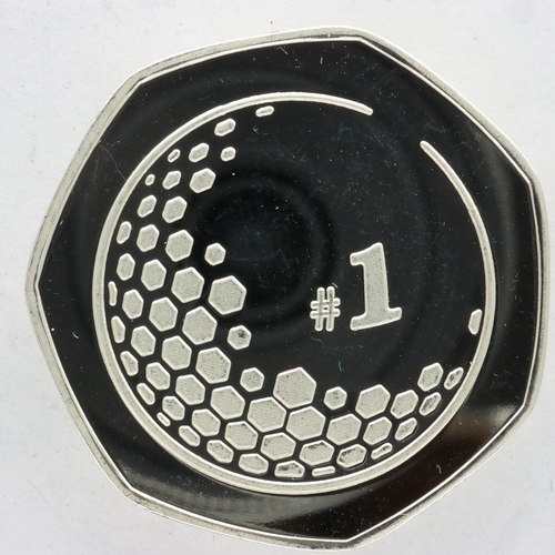 95 - Commemorative 50p coin, Golfing Dad. UK P&P Group 1 (£16+VAT for the first lot and £2+VAT for subseq... 