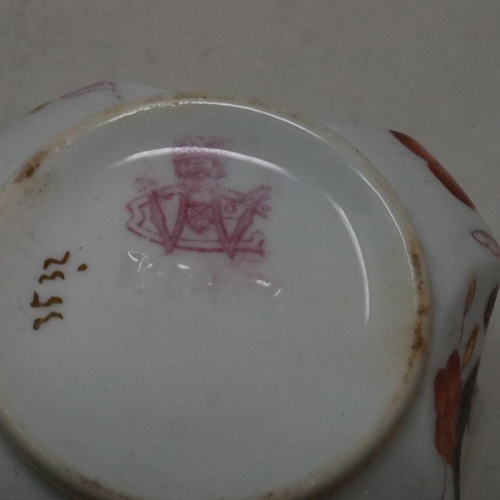 174 - Weilman and Co (Foley & Pattery) tea service of nine pieces in the Imari pattern, restoration to one... 