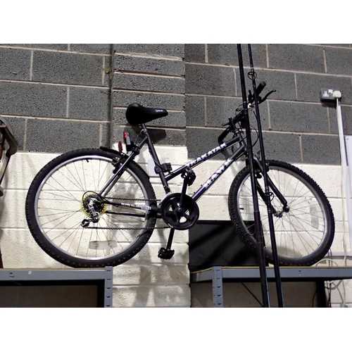 1011 - Trakatak Hawk ladies 15 speed mountain bike, 21 inch frame. Not available for in-house P&P