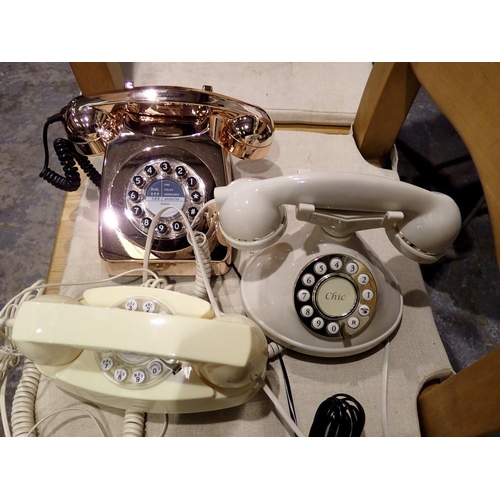 1017 - Three retro style telephones. Not available for in-house P&P