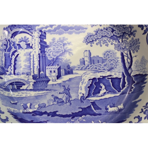 187 - Seven pieces of Spode Italian garden ceramics, no cracks or chips. Not available for in-house P&P