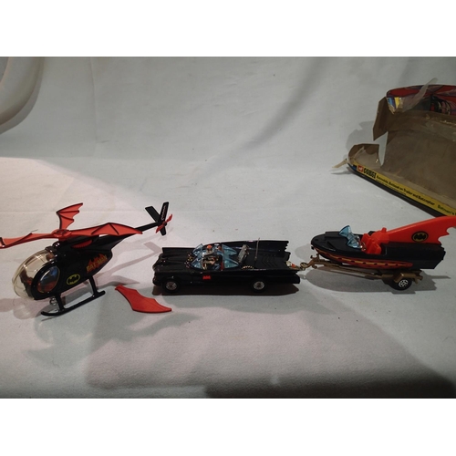 2086 - Corgi Batmobile, bat boat and helicopter set 40, contents near mint condition, batcopter has one bla... 