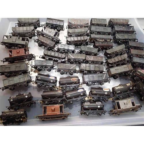 2096 - Selection of TT gauge kit built, modified and re-painted wagons, mostly in good condition. UK P&P Gr... 