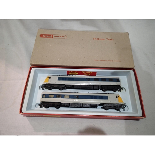 2149 - OO scale Triang Hornby R555C two car Pullman, reverse blue/grey Livery in very good condition, missi... 