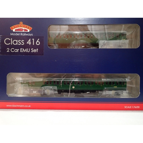 2153 - OO scale Bachmann 31-376 class 416, two car E.M.U green in excellent condition, storage wear to box.... 