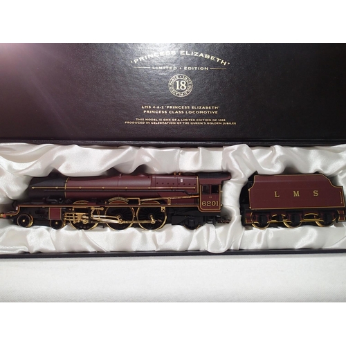 2156 - OO scale Hornby R2215 Princess Elizabeth with 18ct gold plated parts, limited edition 5000 produced ... 