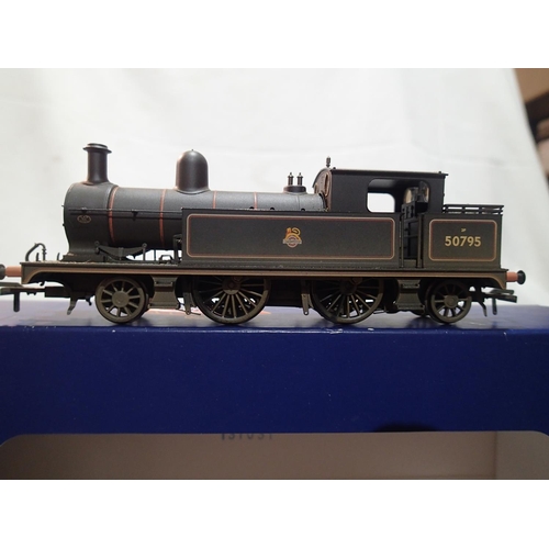 2161 - OO scale Bachmann 31-167 DC L+Y tank, 50795, Black Early Crest, weathered in excellent condition, de... 