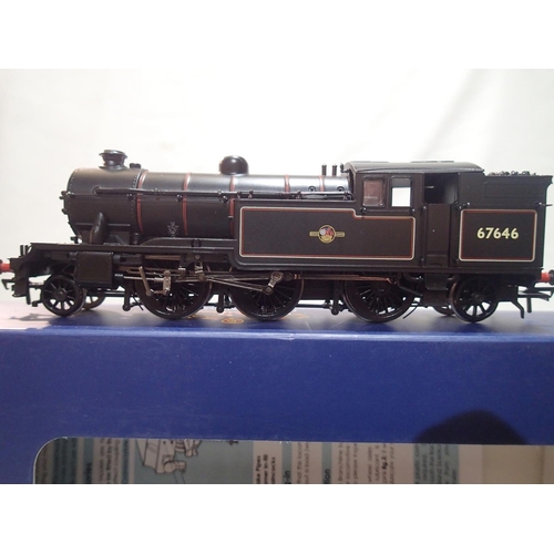 2338 - OO gauge Bachmann 31-614 class V3 tank, 67646, Black, Late Crest in near mint condition, box with st... 