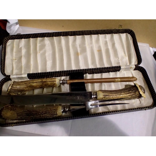 1055 - Unused bone handled carving set by B&J Sippel of Sheffield. UK P&P Group 2 (£20+VAT for the first lo... 