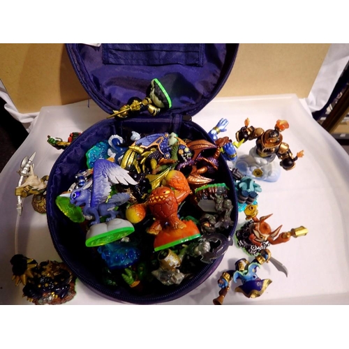 1101 - Quantity of Skylanders toys. Not available for in-house P&P