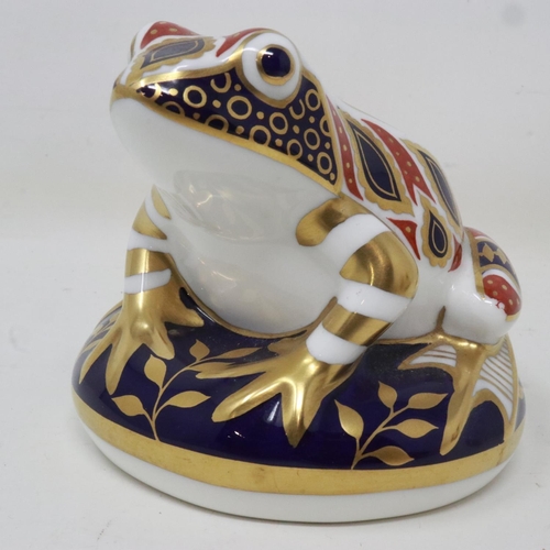 259 - Royal Crown Derby Imari frog on lily pad paperweight, no cracks or chips, H: 80 mm. UK P&P Group 1 (... 