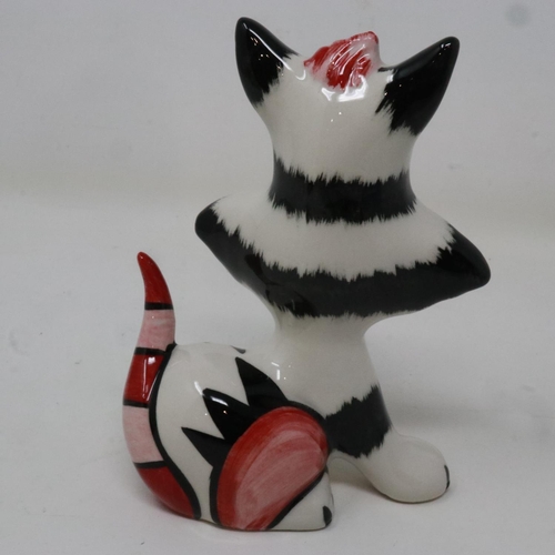 261 - Lorna Bailey cat, Katrina, no cracks or chips, H: 13 cm. UK P&P Group 1 (£16+VAT for the first lot a... 