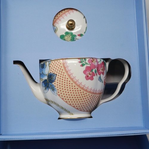 232 - Wedgwood teapot in the Butterfly Bloom pattern, boxed. UK P&P Group 3 (£30+VAT for the first lot and... 