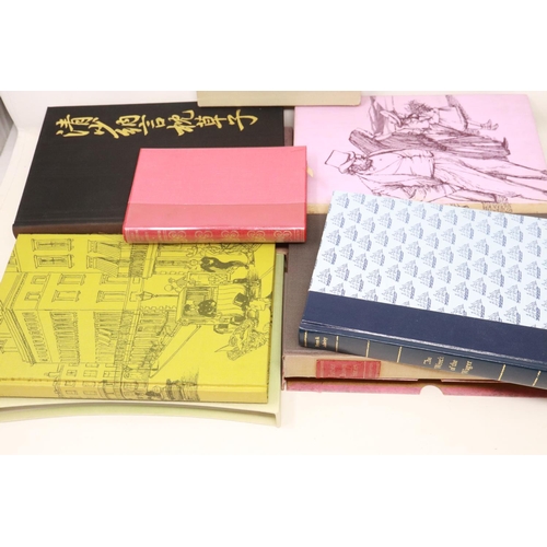 388 - Mixed leather bound hardback books and Folio Society books. UK P&P Group 3 (£30+VAT for the first lo... 