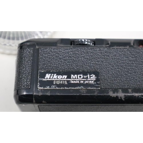 421 - Nikon F301 camera body with Nikon motor drive MD12 & Nikon accessories. UK P&P Group 1 (£16+VAT for ... 