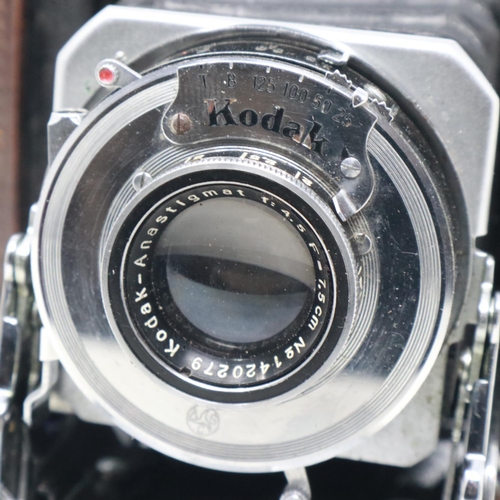 431 - Kodak Duo 620 camera with leather case. UK P&P Group 2 (£20+VAT for the first lot and £4+VAT for sub... 