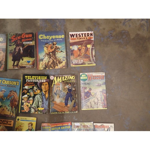 1534 - Collection of 1950's/60's cowboy comics and annuals. Not available for in-house P&P