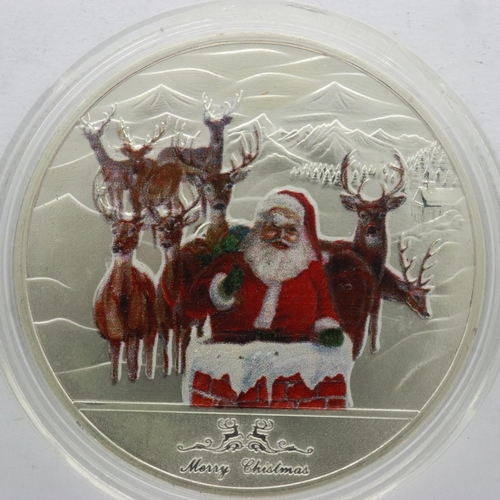 2176 - Christmas commemorative enamelled silver coin. UK P&P Group 0 (£6+VAT for the first lot and £1+VAT f... 