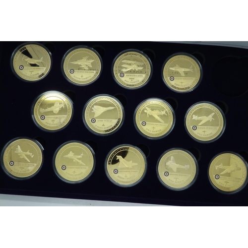 2219 - Thirteen RAF commemorative gilt rounds. UK P&P Group 1 (£16+VAT for the first lot and £2+VAT for sub... 