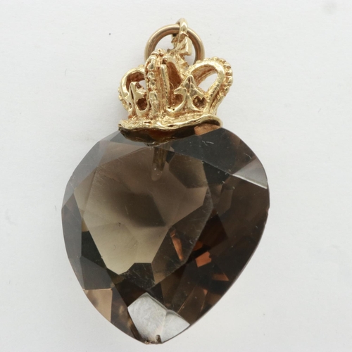 11 - 9ct gold mounted smokey quartz pendant, H: 32 mm, 6.7g. UK P&P Group 0 (£6+VAT for the first lot and... 