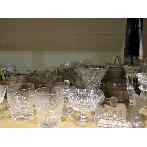 1040 - Mixed glassware including crystal. Not available for in-house P&P