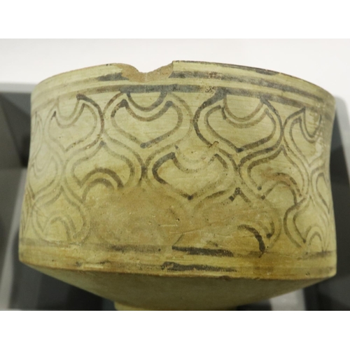 179 - Indus Valley Neolithic period footed bowl, D: 10 cm, damages to the rim and discolouration throughou... 