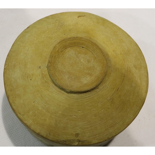 179 - Indus Valley Neolithic period footed bowl, D: 10 cm, damages to the rim and discolouration throughou... 