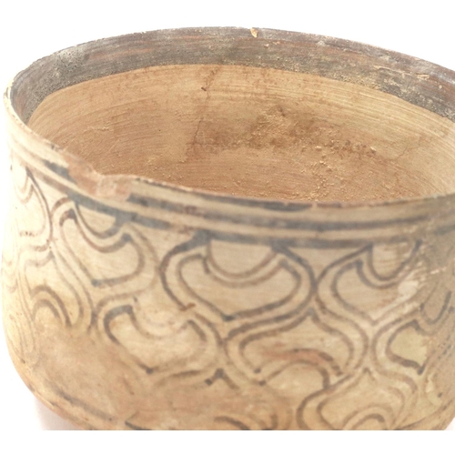 179 - Indus Valley Neolithic period footed bowl, D: 10 cm, damages to the rim and discolouration throughou... 