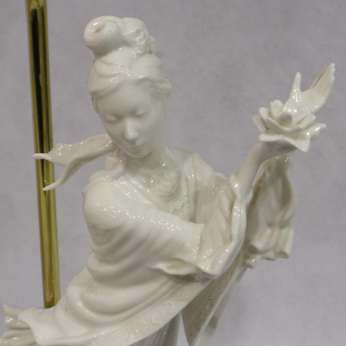 254 - Franklin Mint Goddess of the Heavenly Flowers table lamp, by Mei-Lin-Li, no cracks or chips, H: 68 c... 