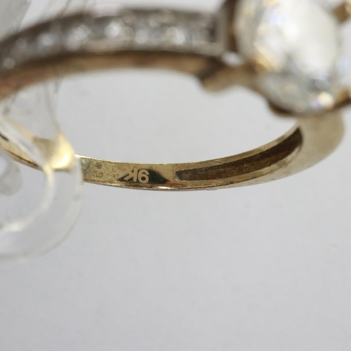 47 - 9ct gold ring set with cubic zirconia, size N, 1.9g. UK P&P Group 0 (£6+VAT for the first lot and £1... 