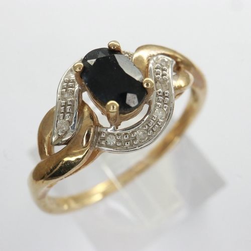 49 - 9ct gold ring set with sapphire and diamonds, size P, 2.2g. UK P&P Group 0 (£6+VAT for the first lot... 