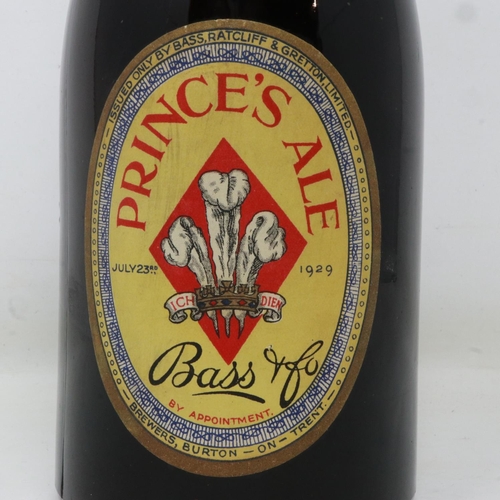 140 - Bottle of Bass Princes ale 1929, lacking seal. UK P&P Group 2 (£20+VAT for the first lot and £4+VAT ... 