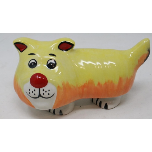 228 - Lorna Bailey dog, Doddle, no cracks or chips, L: 15 cm. UK P&P Group 1 (£16+VAT for the first lot an... 