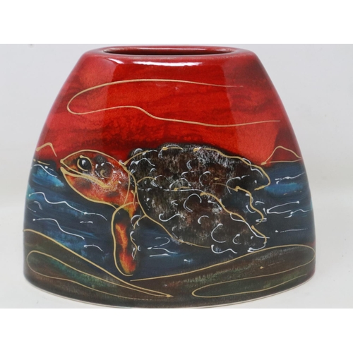 248 - Anita Harris turtle vase, signed in gold, no cracks or chips, H: 13 cm. UK P&P Group 1 (£16+VAT for ... 