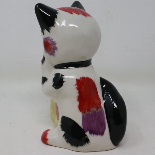 231 - Lorna Bailey cat, Mousetrap, no cracks or chips, H: 12 cm. UK P&P Group 1 (£16+VAT for the first lot... 