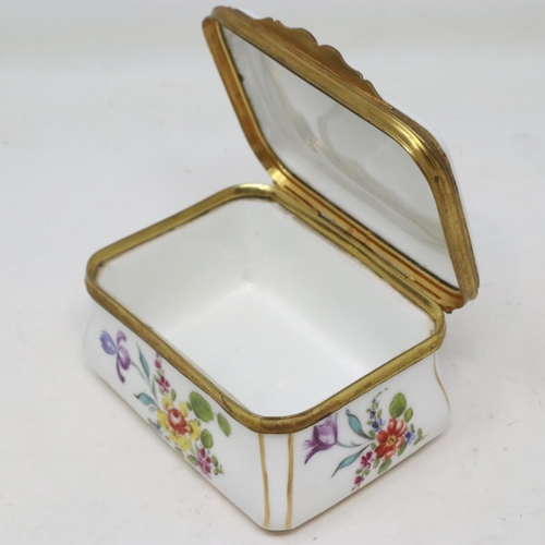 241 - Continental porcelain hand painted covered pot, L: 80 mm. UK P&P Group 1 (£16+VAT for the first lot ... 