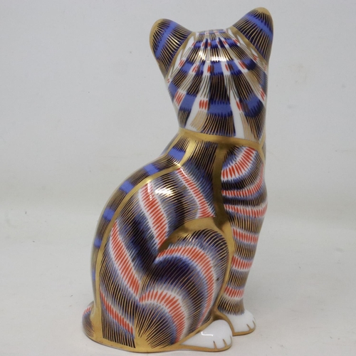 253 - Royal Crown Derby sitting cat paperweight, seconds quality, no cracks or chips, H: 13 cm. UK P&P Gro... 