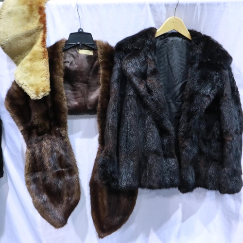 307 - Quantity of good quality furs, jackets, coats and stoles, including Southport Furriers. Not availabl... 