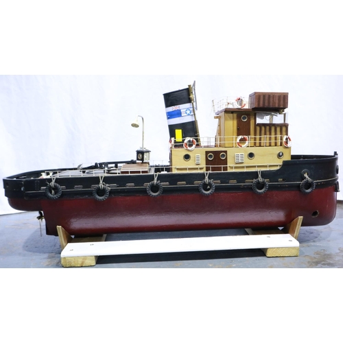 312 - Radio controlled model tug boat, wood construction, electric twin motors and brass propellers, L: 80... 