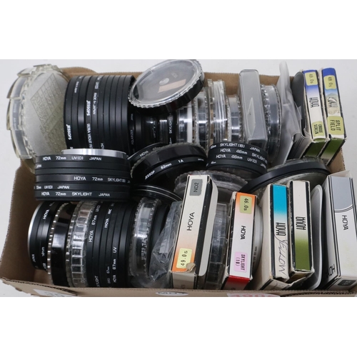 391 - Approximately 50 photographic filters including special effects. UK P&P Group 2 (£20+VAT for the fir... 