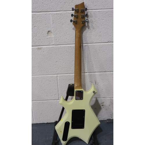 320A - Harrier DraK Warlock electric guitar. Not available for in-house P&P